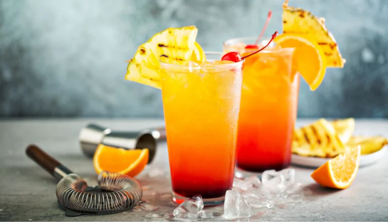 How to Make the Perfect No-Tequila Sunrise in 5 Simple Steps